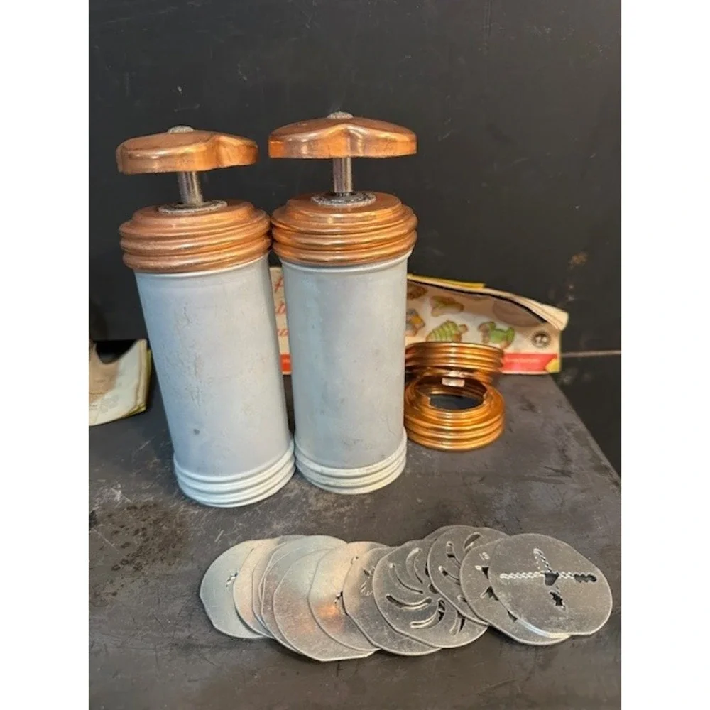 2 Vintage Mirro Aluminum Cooky‎ Press Set Copper Accents  12 Discs and Recipes